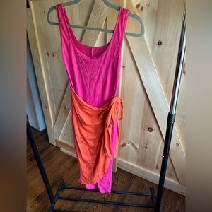 Vibrant Sleeveless Dress with Tie Detail